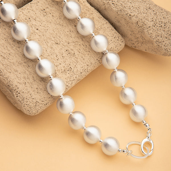 Maasha Elegant White Pearl Necklace for Women, Timeless Beaded Jewellery